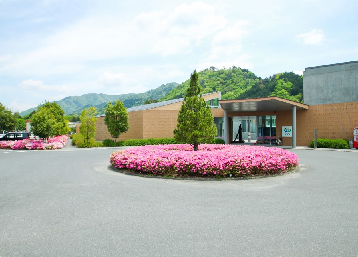写真：道の駅「むいかいち温泉」