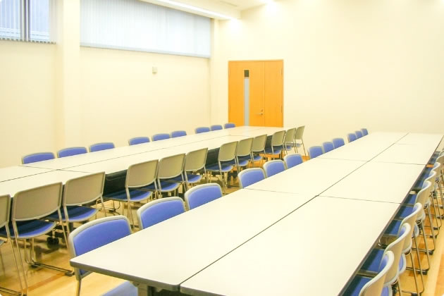 写真：研修室（会議室）